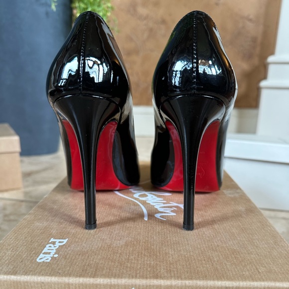 Christian Louboutin Black Patent Leather Pumps - Picture 4 of 7